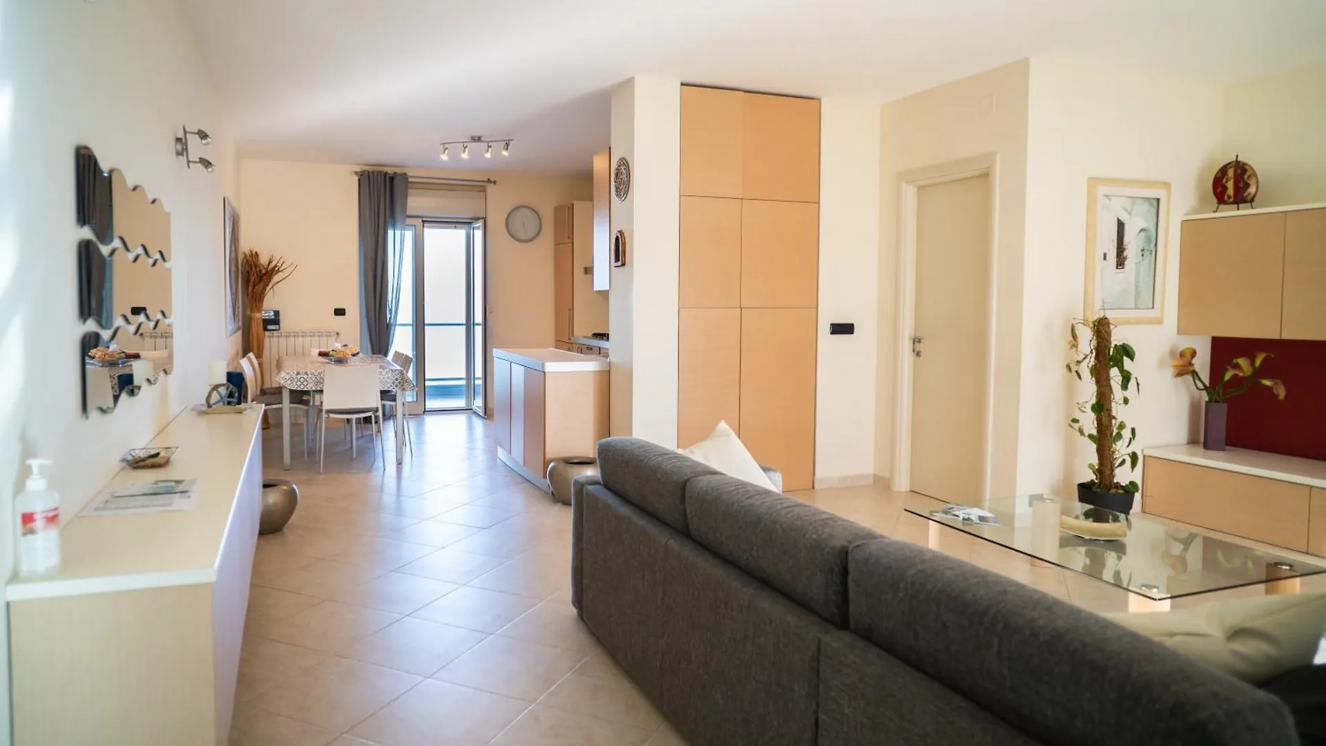 Milu'Seaview Ampia Casa Vista Mare Apartment Giovinazzo 0*,